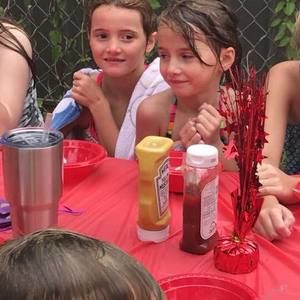 Meet your Posher, Dathan